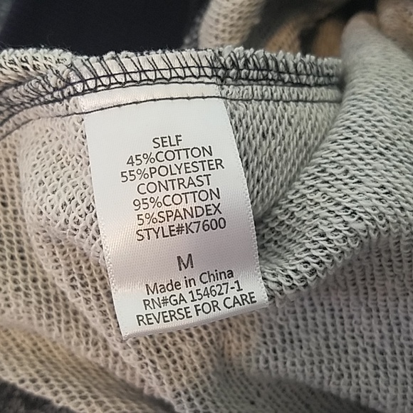 NWT JOH front zip sweater - Picture 5 of 6